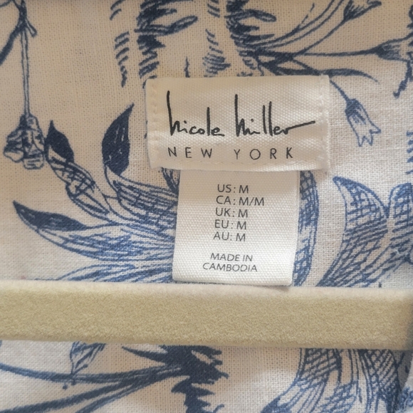 Nicole Miller Blue and White Botanical Button Down Dress Size Medium - Picture 5 of 6